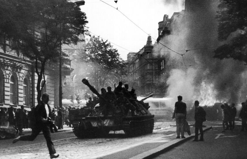 Proč je relativizace okupace ze srpna 1968 nebezpečná 