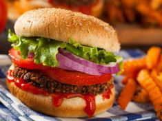 Proč máme psa za kamaráda a prase jen za kus masa