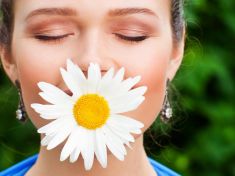 Jak si užít příští víkend? Ve znamení jedlého kvítí a býlí!