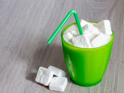 Plasty budoucnosti se budou vyrábět z cukru!