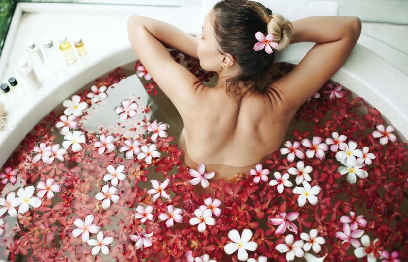 DIY: Máme recept na koupele podporující krásu i chuť na sex