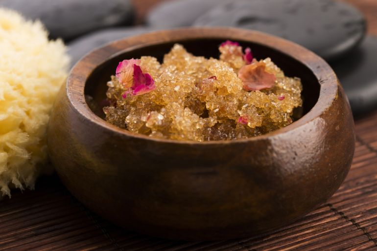 ruze shutterstock 306279854