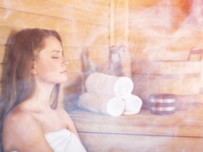 Z nemocí nás sauna nevyléčí, ani díky ní nezhubneme. Proč do ní tedy vlastně chodit?