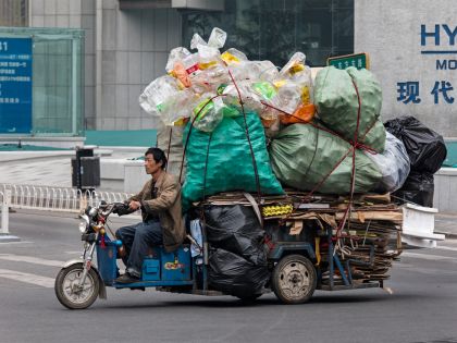 Čína už nechce dovážet náš odpad. Kam s ním? 