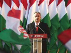 Viktor Diktátor: z levicového liberála v zakukleného autoritáře 