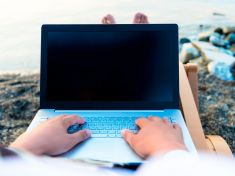 Muži, buďte v klidu. Notebook na klíně neplodnost nepřivodí