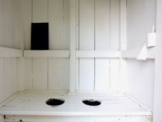 Petr Vyroubal: Nikoli při narození, rovni jsme si až na záchodovém prkně