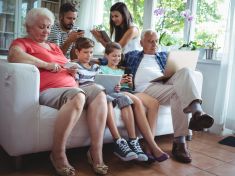 Bez televize v pohodě, bez internetu a mobilu katastrofa