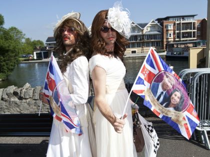 Fotogalerie z královské svatby: Proč jsou "poddaní" vlastně tak nadšení?