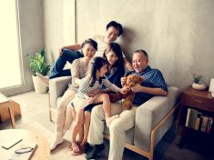 Vem si tu růžovou a nepij kafe: Jak se žije v čínské rodině