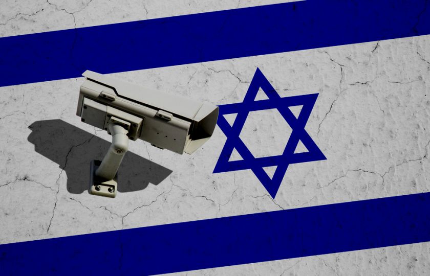 Co se stane, když si s sebou na cestu do Izraele přibalíte digitální paranoiu