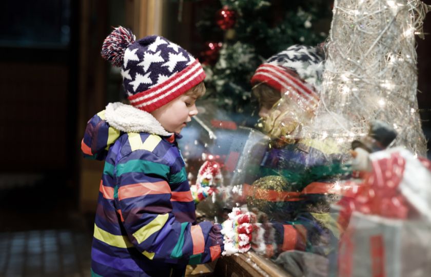 Zařadily se už předvánoční nákupy mezi vánoční tradice?