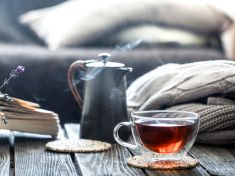 Zalévejte čaj studenou vodou, budete zdravější