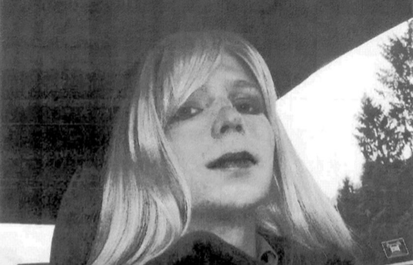 Chelsea Manningová odhaluje, jak se ze sociálních sítí stávají zbraně