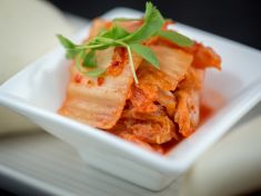 Páchne, ale je neuvěřitelně zdravé. Jak chutná tajemství jménem kimči