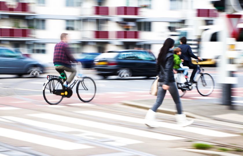 Proč jsou města navrhována tak, aby zabíjela cyklisty a chodce