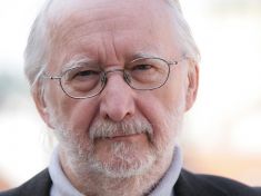 Jak být starý, moudrý, silný a spokojený? Poradí Jan Lorman ze Života 90