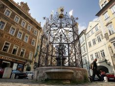 Praha má víc než stovku vlastních studánek, ty ale pomalu mizí