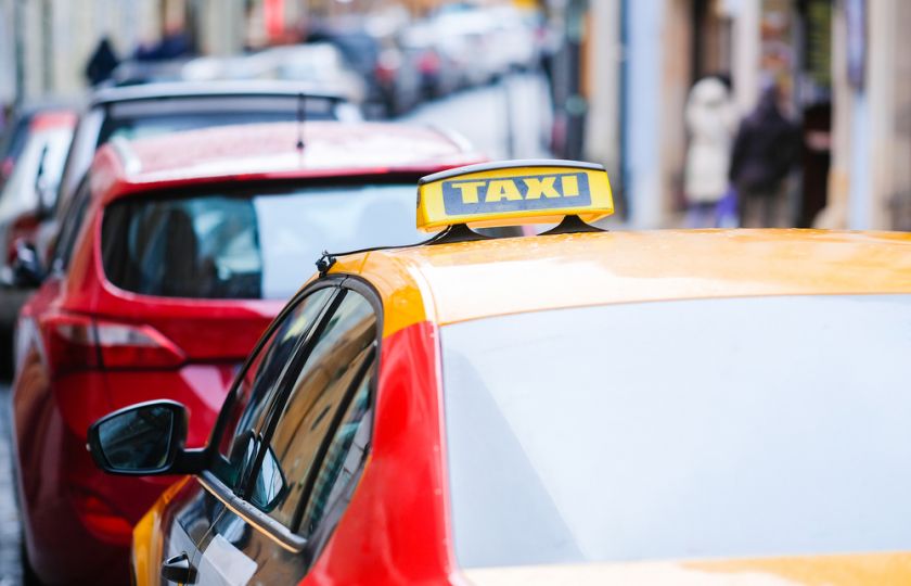 Pražané taxikářům nefandí, chtějí víc alternativních služeb, ukázal výzkum