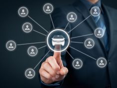 Boom carsharingu může v Praze nastartovat i nedostatek parkovacích míst