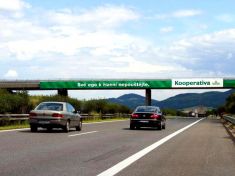 Australská studie ukázala, že chytré billboardy mohou provozu prospívat