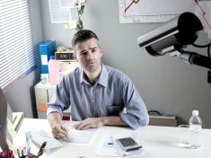 V práci už vás sledují pořád. A monitorovacích nástrojů bude čím dál víc