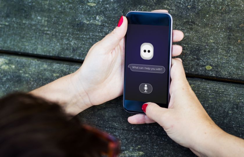Hlasové asistentky Alexa nebo Siri prý posilují genderové stereotypy