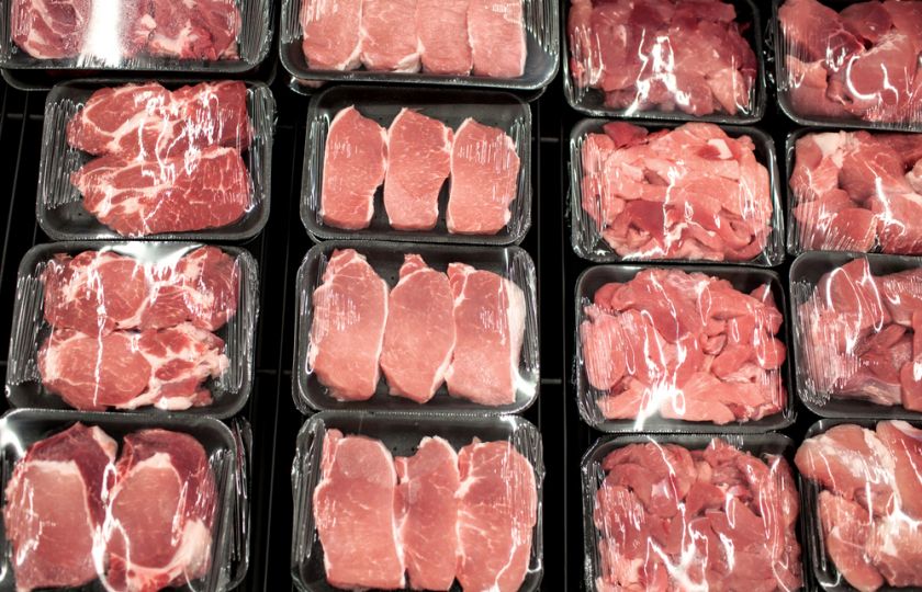 Začneme jíst kvůli klimatu lidské maso? Když se hloupý nápad hloupě interpretuje