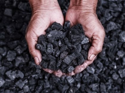 Uhlí, uhlíš, uhlíme: Jak se Česko stalo nejšpinavějším koutem Evropy