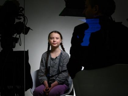 Jak šestnáctiletá aktivistka mučí politiky s globálním oteplováním