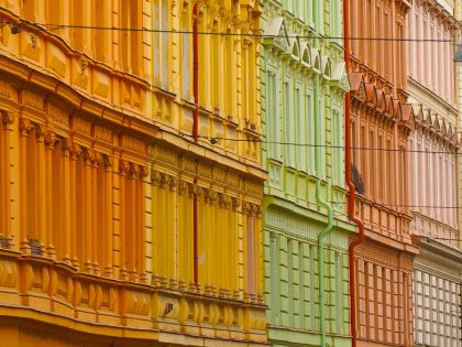 Co paralyzuje nájemní bydlení v Praze? Stavební právo i Airbnb