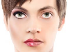 Je jim 12 a jsou nespokojení s pohlavím. Vyplatí se s operací neotálet? 