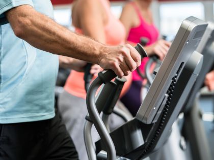 Bude fitness na předpis? Lékaři by mohli cvičení předepsat stejně jako lázně