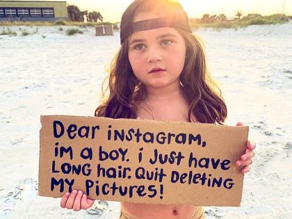 Instagram maže fotky dlouhovlasých kluků nahoře bez, jejich matky zuří