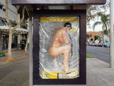 Jak se ve světě dělá špičková reklama v MHD a na zastávkách 