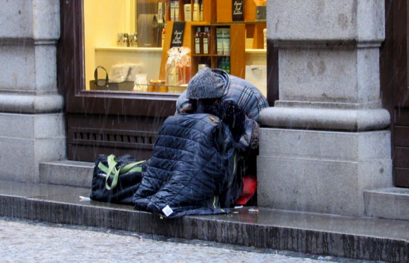 Praha pomůže lidem, kteří se ocitli na ulici. Buduje síť kontaktních míst