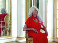 Boduje i po devadesátce: Čím ženy inspiruje nejstarší modelka světa