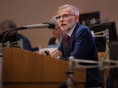 Známkování je kontraproduktivní, říká spoluautor nové vzdělávací strategie