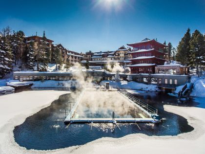 Kam se vydat, když si lyžování v Alpách chcete užít se vším všudy