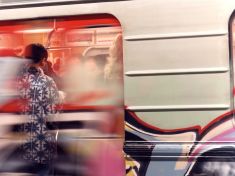 Proč i spor kvůli zakázce na opravy souprav metra skončí zase jen jako výkřik