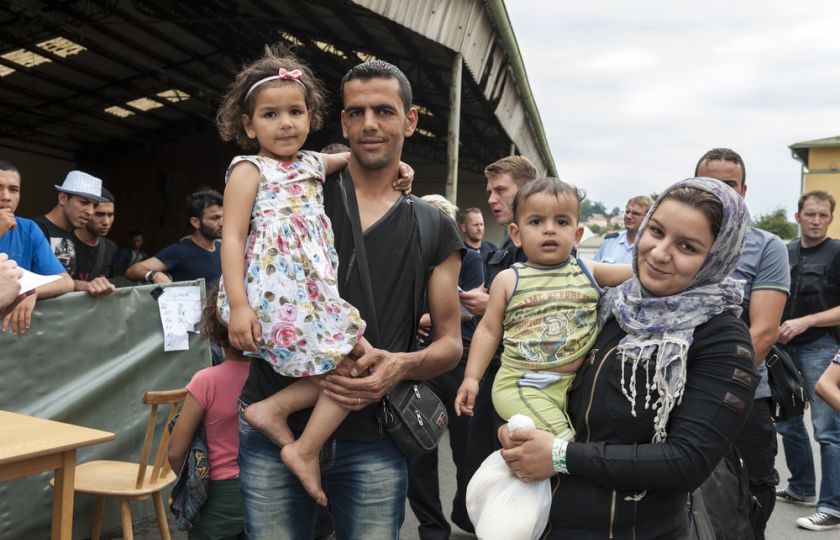 Miliony lidí na útěku mají svůj den. Německý projekt LidiceHaus nabízí naději a perspektivu