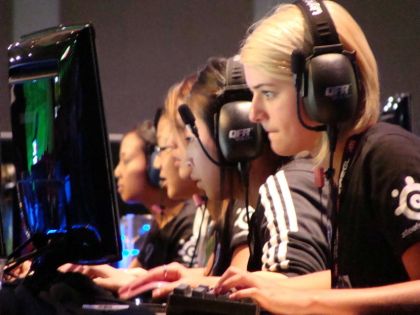 Girl Geeks přede dveřmi: proč množství hráček počítačových her roste