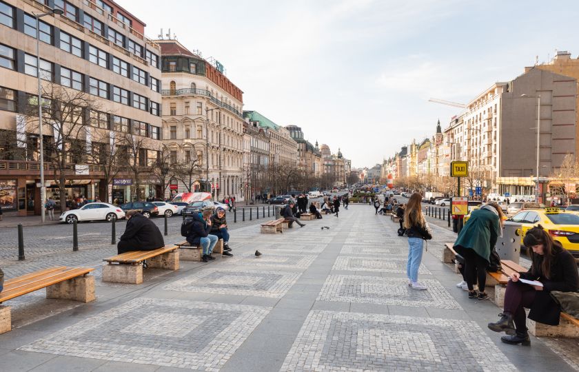 Středa Vojtěcha Mikoláše: První týden „Lepší ulice“ jdou Pražané po povrchu