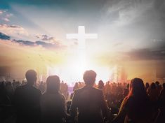 Když člena lapají…Co vede lidi do náručí sekt? Psychologové odkryli triky a slabiny