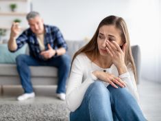 Gaslighting je zákeřná metoda psychického nátlaku. Týká se vás?