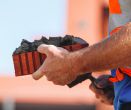 Bič z něj neupletete, beton ale ano. To, co splachujeme, má překvapivé využití