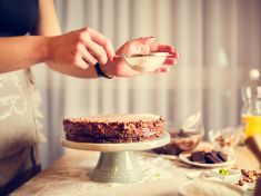 Matka použila mateřské mléko k přípravě brownies do školy, lidé byli v šoku