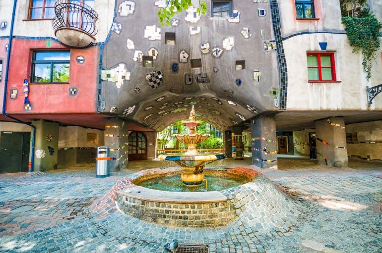 hundertwasser shutterstock 430455079