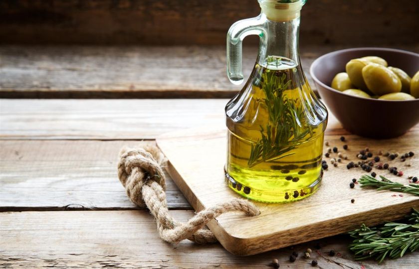 Čtyři lžíce olivového oleje denně mohou ochránit vaše srdce 