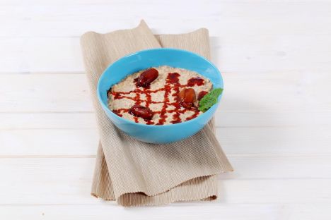 ovesna kase daltle shutterstock 546454027